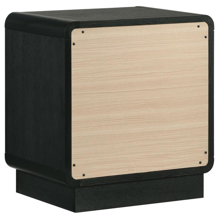 Cavelle Bedroom Collection