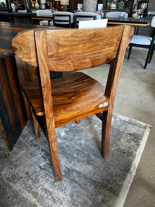 Guylan Dining Chairs Set/2