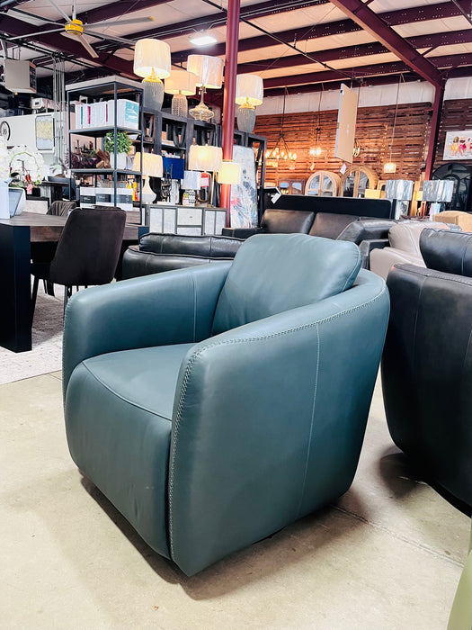 Carrillo Leather Chair
