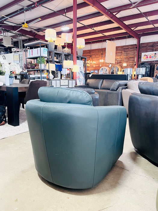 Carrillo Leather Chair