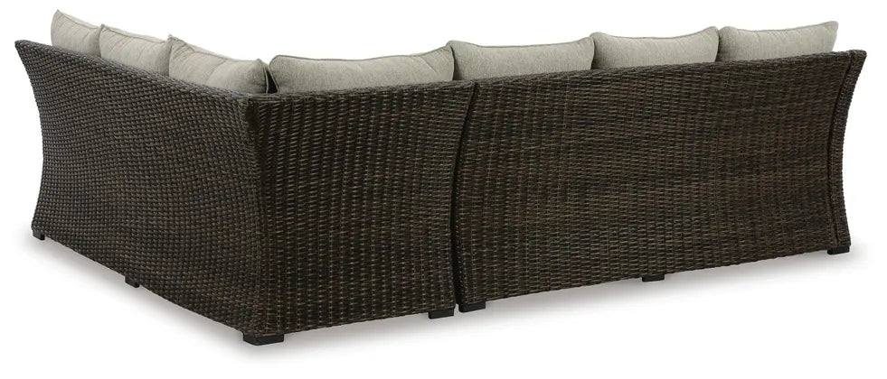 Brook Ranch Outdoor Dining Set