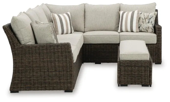 Brook Ranch Outdoor Dining Set