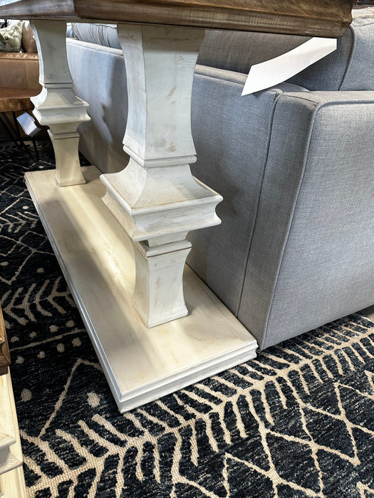 MARIA OCCASIONAL COLLECTION