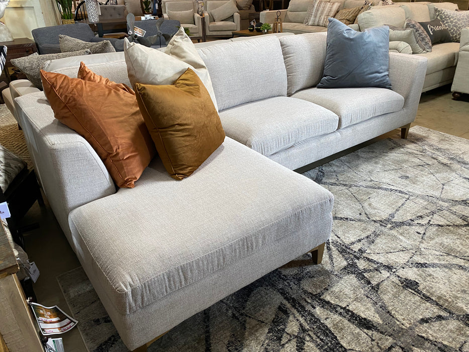 Broadway 2pc Sectional